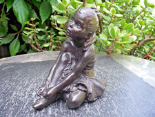 Vtg Heredities Cold Cast