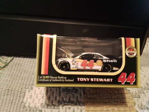 Nascar diecast revell - revell, 1998