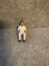 Vintage Britains 1:32 Scale  Land Rover lorry Tractor Driver in White