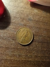 RARE NEW PENCE 1981 2P COIN