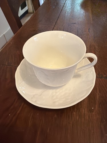 Wedgwood strawberry vine cup - &,