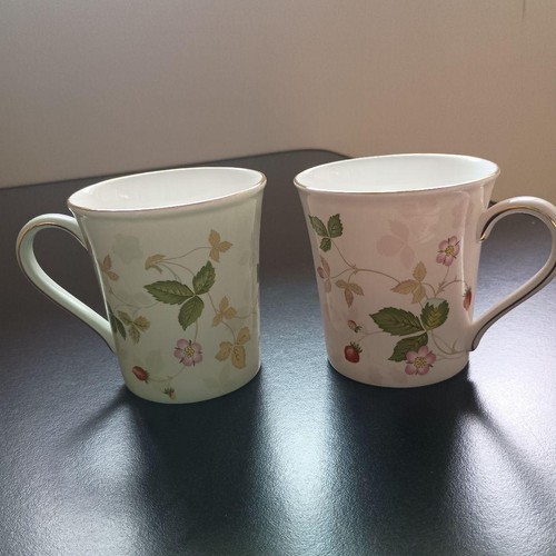 Wedgwood wild strawberry - wedgwood, mug