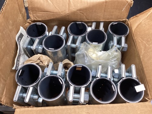 Qty morris coupling - of,