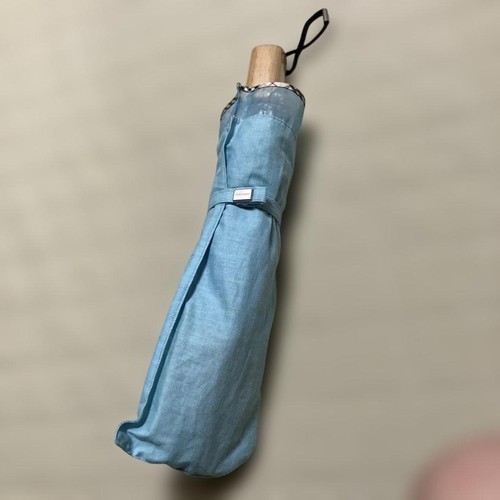 Burberry folding umbrella - burberry,