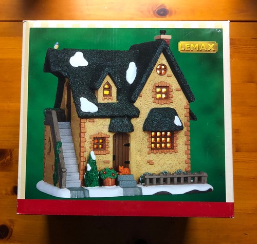 Lemax village collection - lemax,