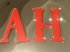 AUSTIN HEALEY SPRITE MK2 MK3 MK4 UK MADE RED AH NEW HUB CAPS X 4 (FREE UK POST)