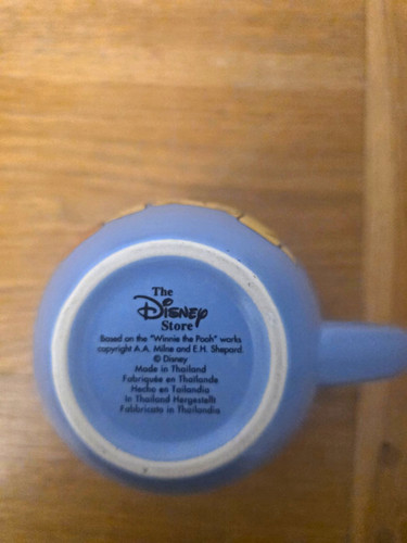The disney store winnie - disney,