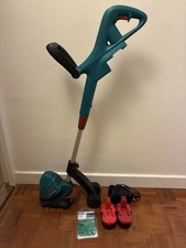 Bosch Art 23 18V Cordless Accutrim Garden Strimmer with blades, battery/charger