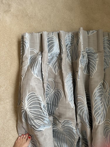 Curtains - ,