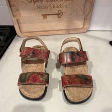 Alegria Floral Leather