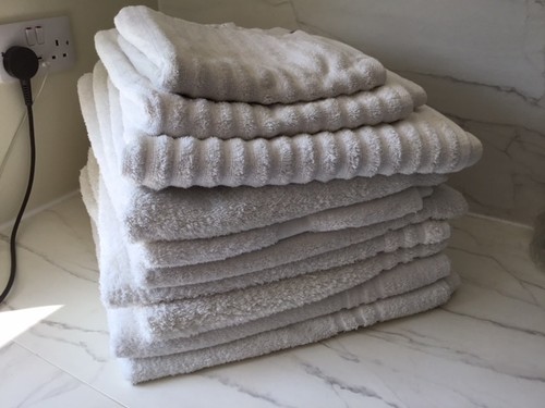Bulk white cotton - cotton, towel