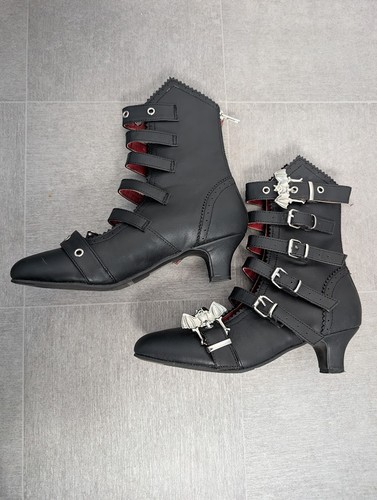 Demonia cult flora - cult, boot