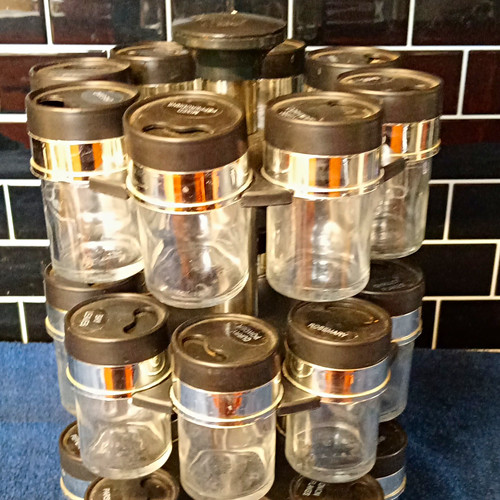 Jar rotating spice rack - rotating,