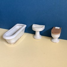 Vintage mid 20th century Dolls House Ceramic Bathroom Suite