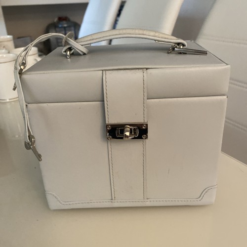Dulwich designs leather - designs,