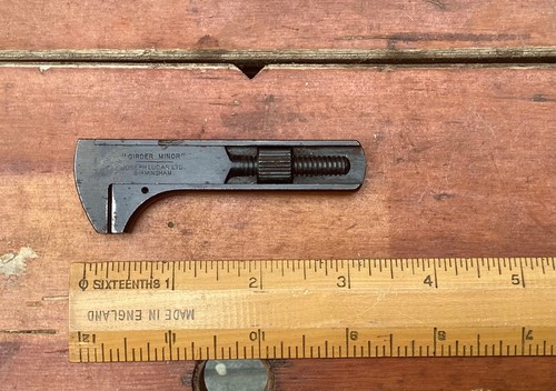 Vintage adjustable minor - adjustable,