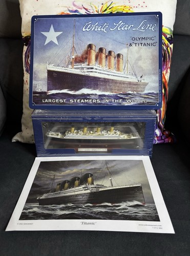 Titanic editions atlas - editions, model
