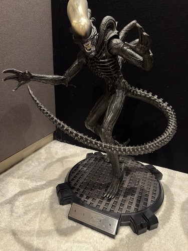Cinemaquette giger alien - cinemaquette,