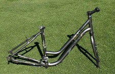 Trek 7300 Aluminum Frame & S.P.A Suspension Fork Hybrid Bike Ladies 19"