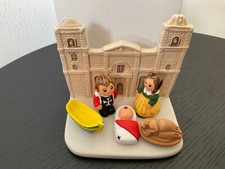 VINTAGE CHRISTMAS NATIVITY SET