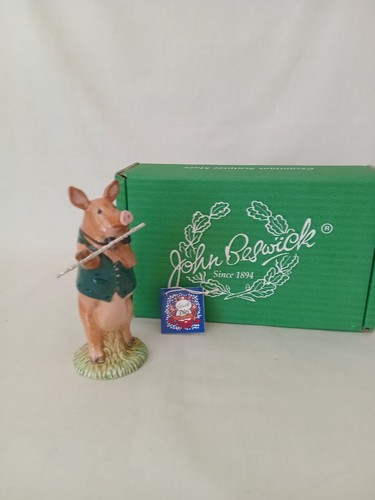 Beswick pig promenade - beswick,