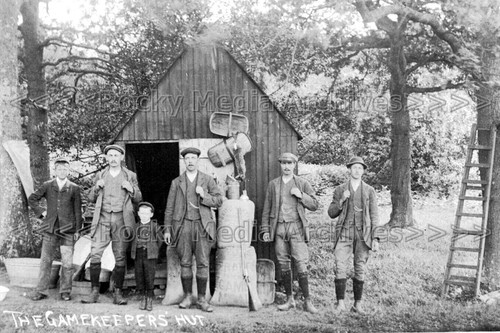 Pps the gamekeepers hut - the,