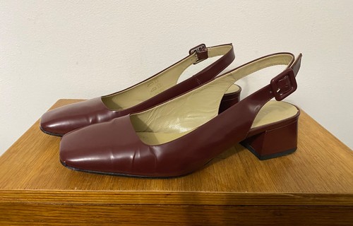 Hobbs brown slingback