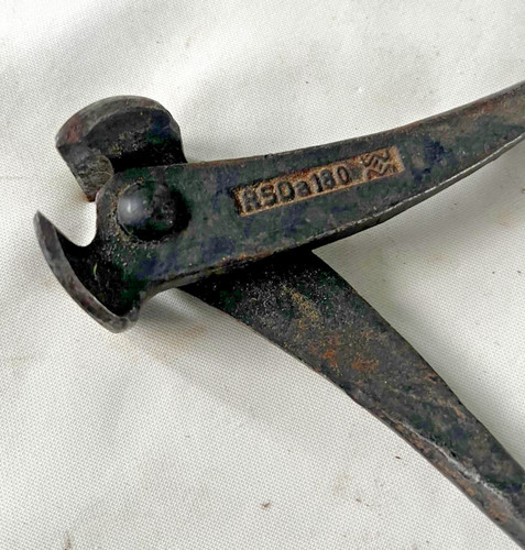 Vintage joinery pincers for - vintage,