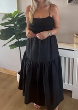 tired dress from Zara Size M/L Black ?