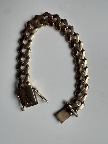 Heavy solid gold curb - solid,