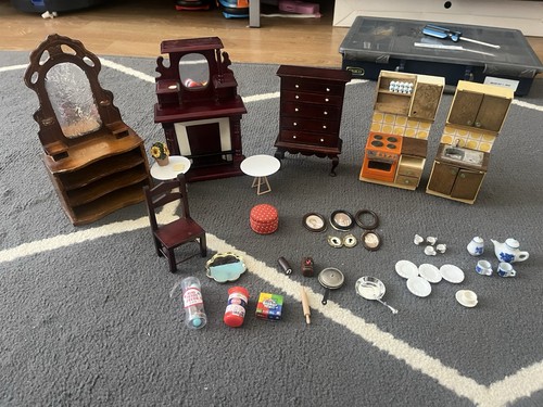 Vintage dollhouse furniture - dollhouse,