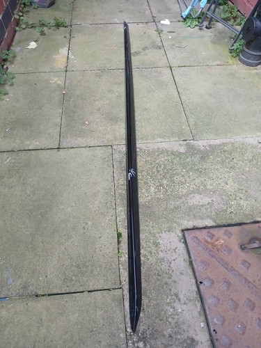 Genuine audi line right - a4,