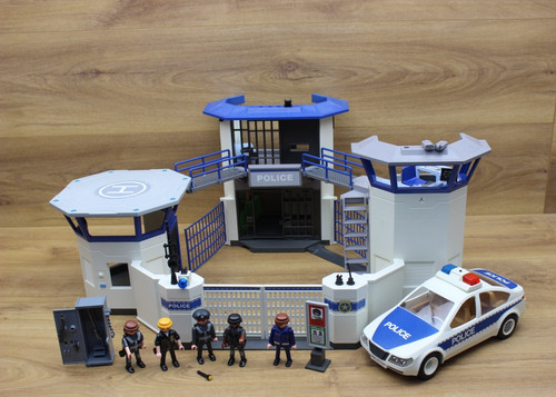 Playmobil 6919 police station - police,
