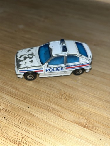 Used toy car matchbox police - matchbox,