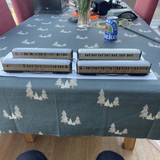 Hornby LNER Teak Coaches 4  No's 4237 , 22356 and 2 X  22357 Unboxed OO Gauge