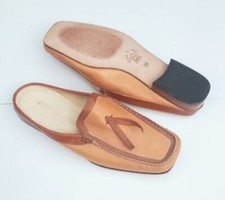 shoes size 3/36 ladies leather