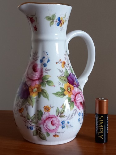 Beautiful fenton china - beautiful,