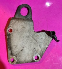 Land Rover V8 Engine  Lifting