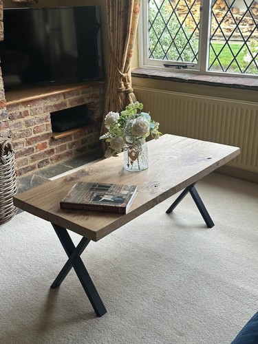 Hand made oak - hand, coffee