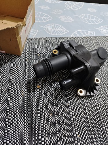 Thermostat housing for - housing,