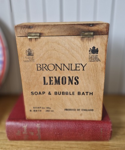 Vintage bronnley lemons soap - bronnley,