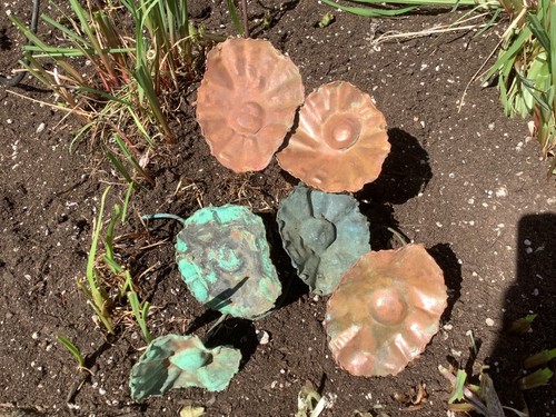 Copper hand made - , lily/daisy