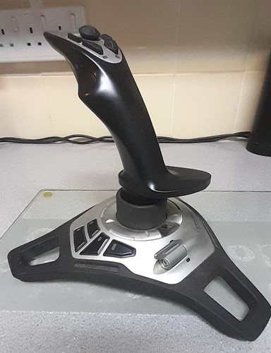 Logitech freedom ghz - logitech,