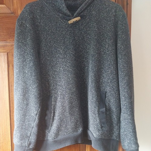Cedar wood state - cedar, pullover