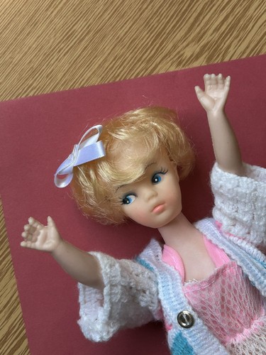 Vintage 1960s sindy - vintage,