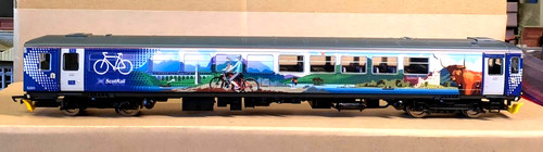 Hornby r30146 class 153 - hornby,
