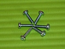 Fixing screws attach - to,
