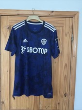 Leeds United Away Shirt Size Large 42 Inch Chest Unworn