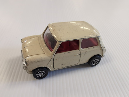 Corgi british leyland mini - british,