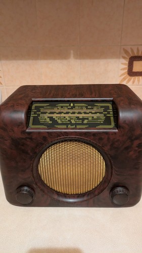 Vintage bush dac radio - bush,